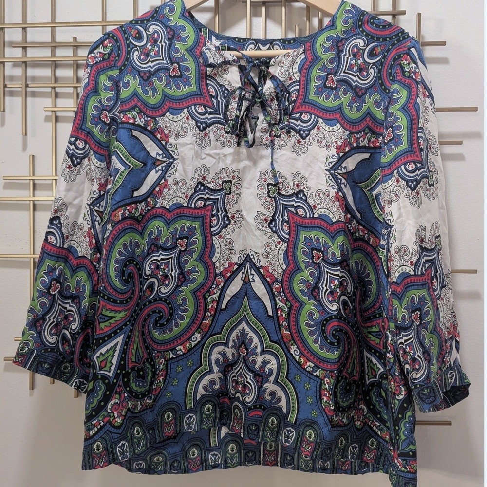 Talbots Blouse Blue White Paisley Silk Tie Neck Top 12P Luxury Chic Colorful